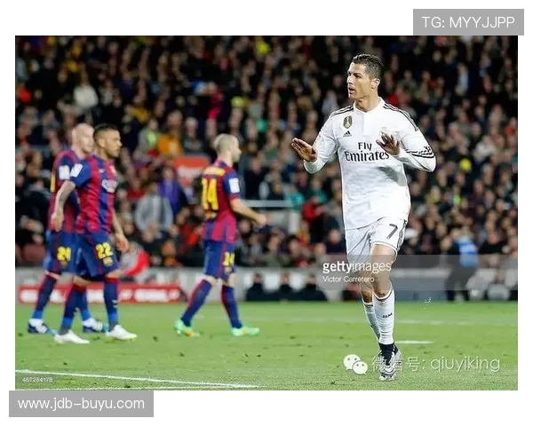 PPTV独家高清直播:世界拳王争霸赛震撼开战 PPTV独家高清直播:世界拳王争霸赛震撼开战